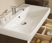 Фото товара Комплект мебели для ванной Акватон Америна 70 бордо