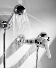 Фото товара Смеситель Grohe Lineare 33865000 для душа