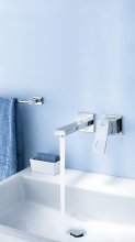 Фото товара Полотенцедержатель Grohe Essentials Cube 40509000 60 см